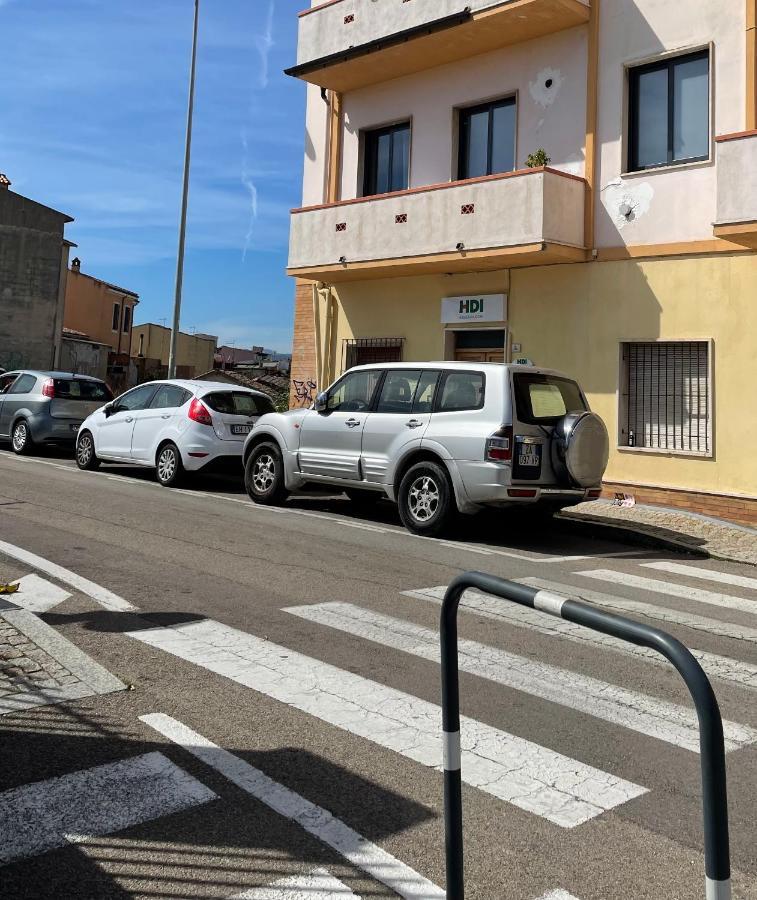 Camera In Centro Storico Olbia Exterior photo